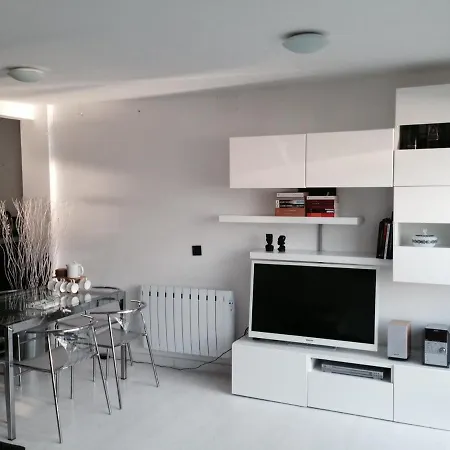 Casas Sobre El Mar En *