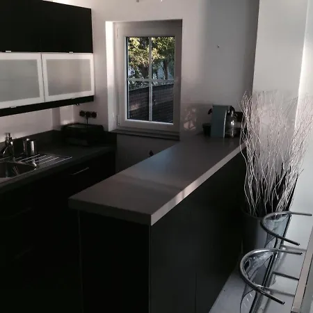 Casas Sobre El Mar En *