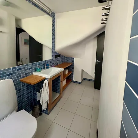 Casas Sobre El Mar En بيت للعطل