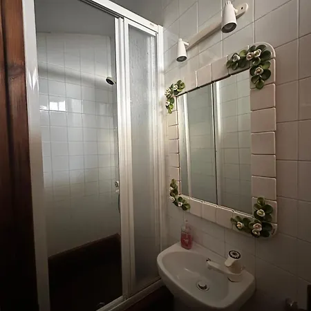 Casas Sobre El Mar En فيجو